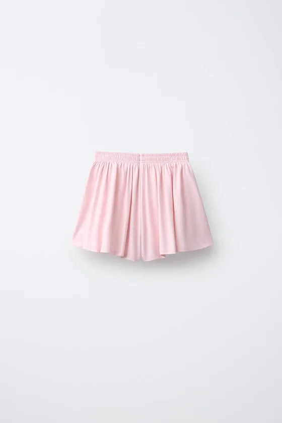 СВОБОДНЫЕ ШОРТЫ-БЕРМУДЫ ДЛЯ СПОРТА