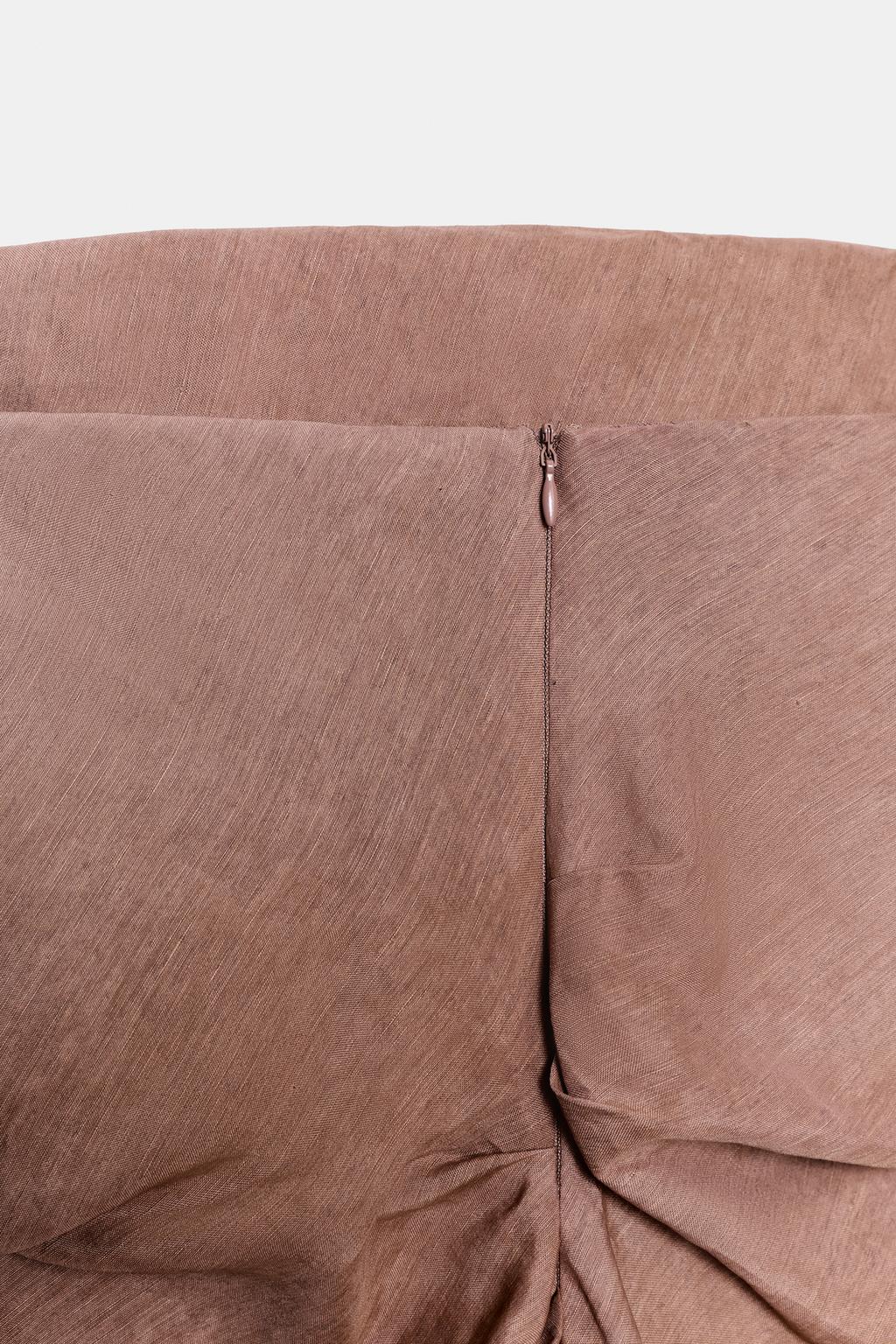 ТОП АСИММЕТРИЧНОГО КРОЯ ИЗ СМЕСОВОГО ЛЬНА — коллекция Zara «ZW»