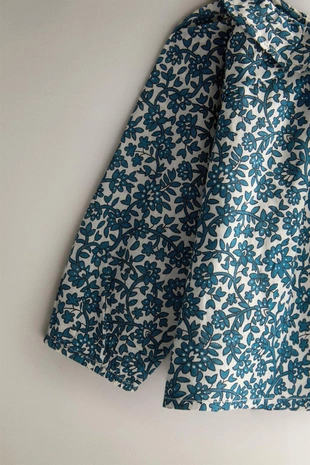 Детская рубашка с цветочным принтом- Заказать в России