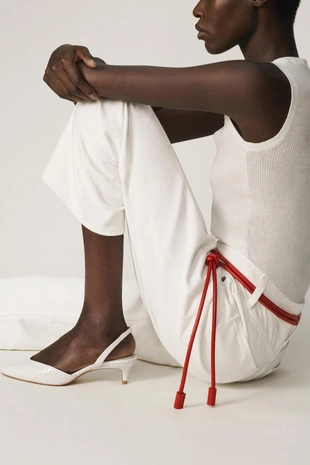 Кожаные туфли Kitten Heel — The Item Zara Woman- Заказать в России