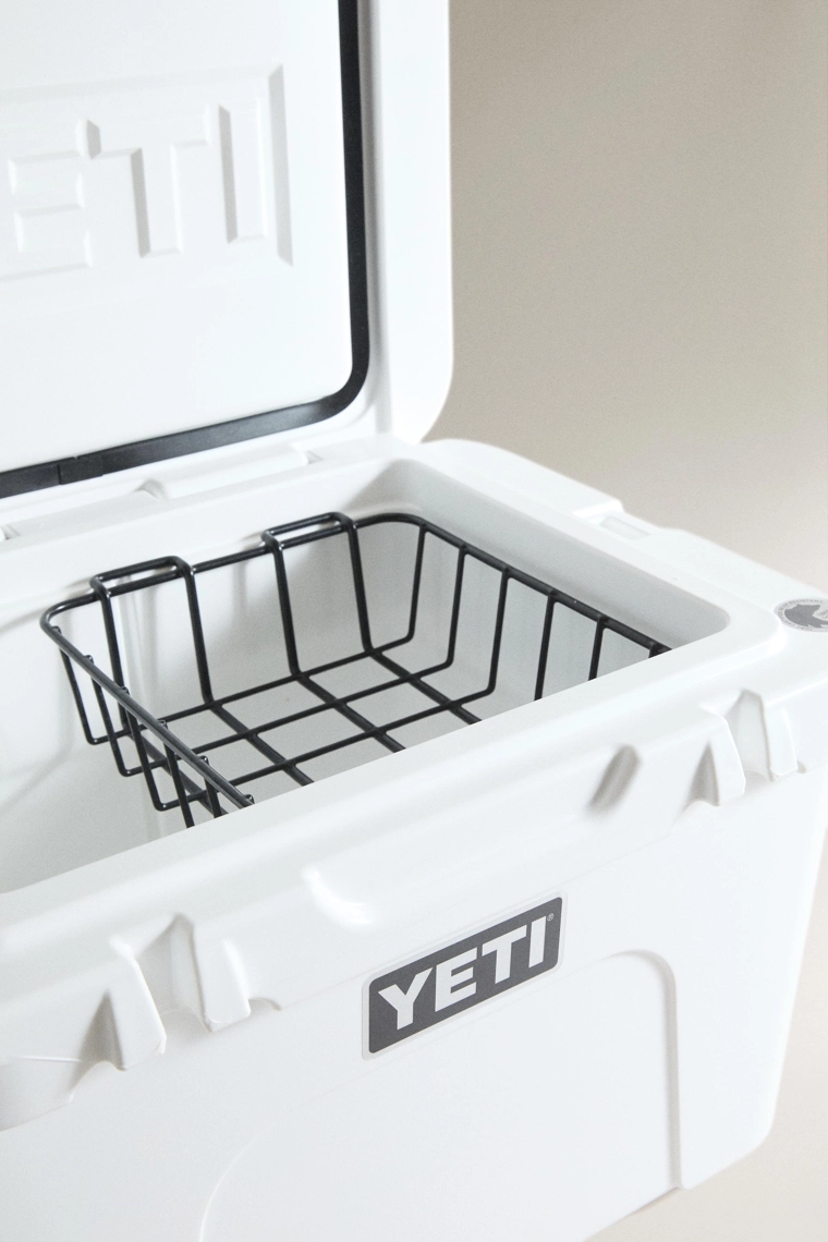 Жесткий переносной кулер yeti