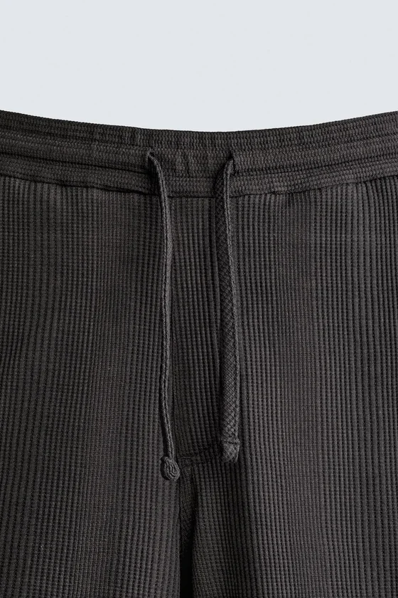 ШОРТЫ RELAXED FIT ИЗ РЕЛЬЕФНОЙ ТКАНИ