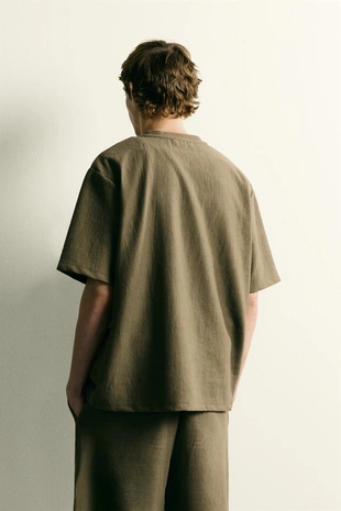 Футболка Relaxed Fit из рельефной ткани- Заказать в России