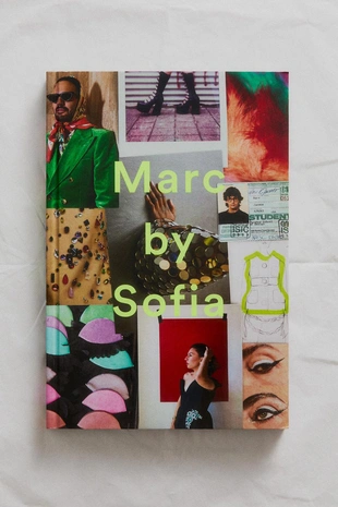 Книга marc by sofia book (английский язык)- Заказать в России