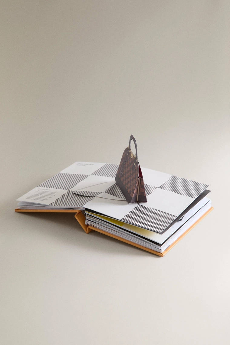Книга с объёмными страницами fashion unfolded: louis vuitton