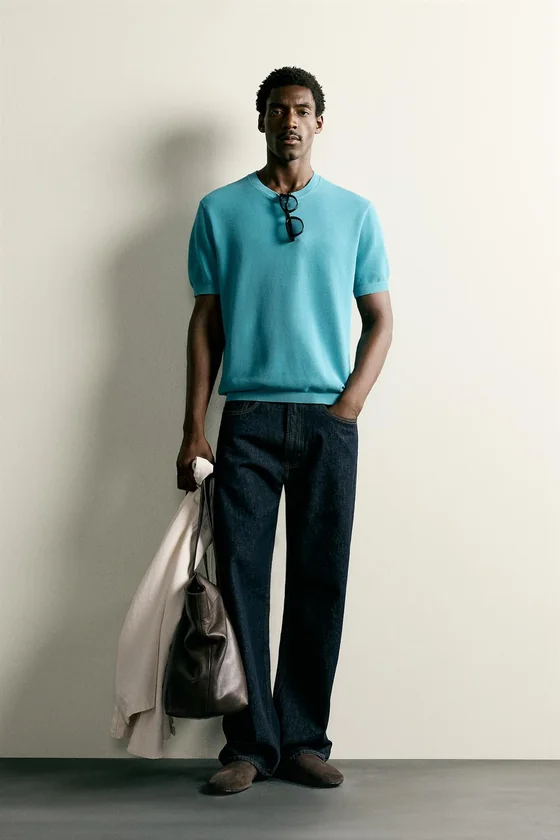 ТРИКОТАЖНАЯ ФУТБОЛКА RELAXED FIT
