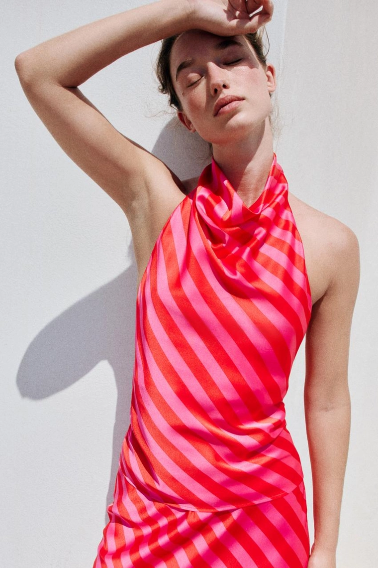 АТЛАСНЫЙ ТОП В ПОЛОСКУ С ГОРЛОВИНОЙ ХАЛТЕР