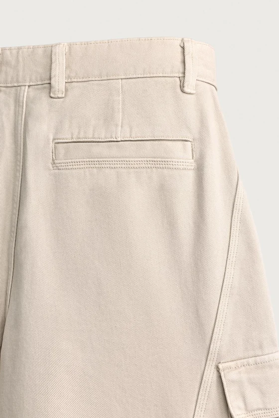 ШОРТЫ КАРГО RELAXED FIT СО ШВАМИ