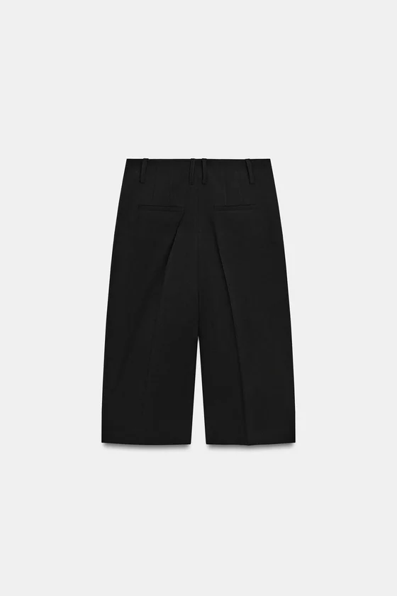 ПРЯМЫЕ ШОРТЫ С ЗАЩИПАМИ — ZW COLLECTION