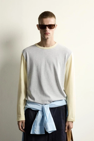 Футболка Relaxed Fit Color Block- Заказать в России