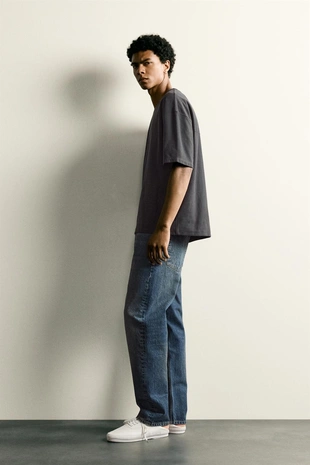 Футболка Relaxed Fit со швом