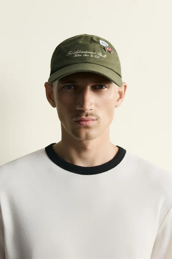 КЕПКА JEEP® СО ЗНАЧКОМ