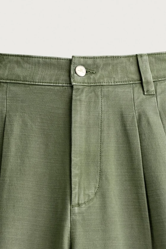 БРЮКИ ЧИНОС BAGGY FIT СО СКЛАДКАМИ