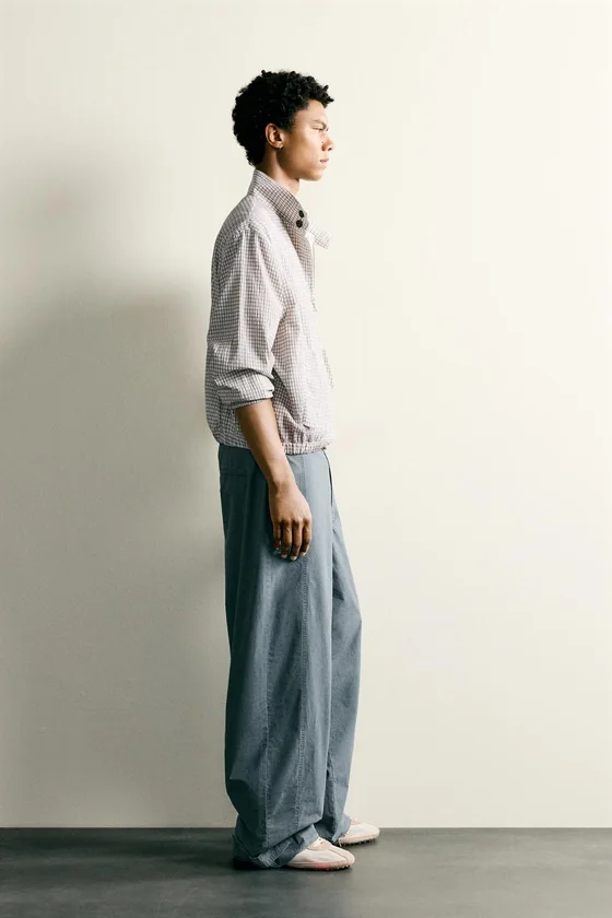 БРЮКИ RELAXED FIT С ЭФФЕКТОМ ПОТЕРТОСТИ И ХЛЯСТИКАМИ