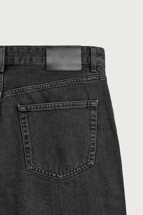 УКОРОЧЕННЫЕ ДЖИНСЫ LOOSE FIT