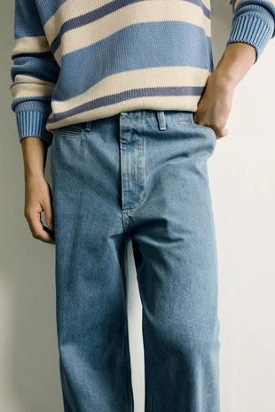 Джинсовые брюки чинос Straight Fit- Заказать в России