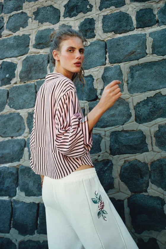 РУБАШКА В ПОЛОСКУ С ПЫШНЫМИ РУКАВАМИ
