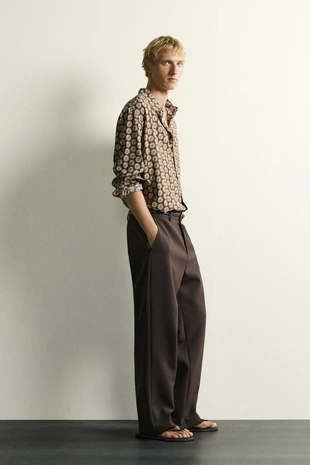 Струящаяся рубашка с принтом в виде ромашек- Заказать в России