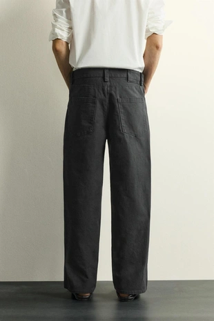 Джинсы Straight Relaxed Fit- Заказать в России
