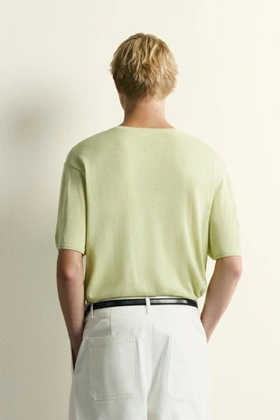 Футболка из легкого трикотажа Relaxed Fit- Заказать в России