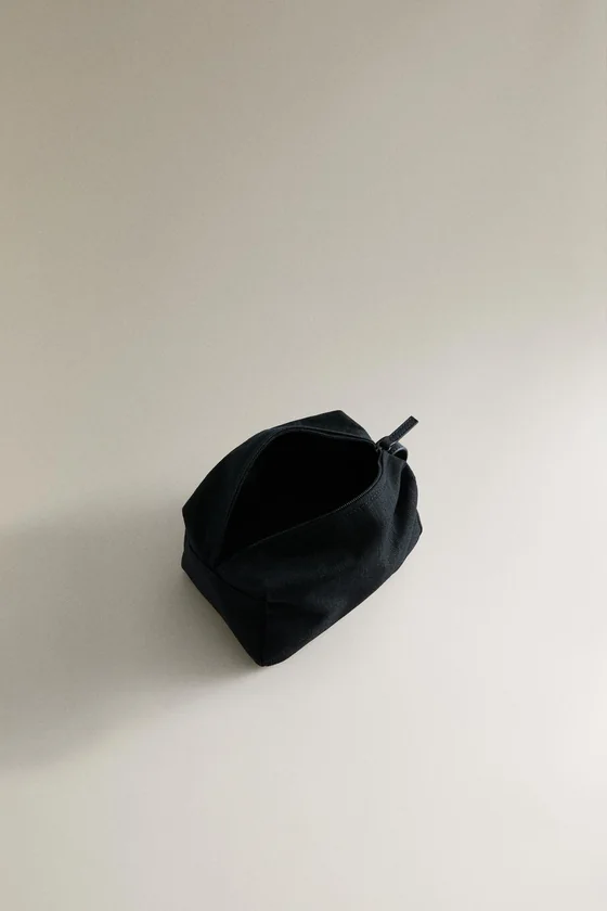 Средняя косметичка из ткани
