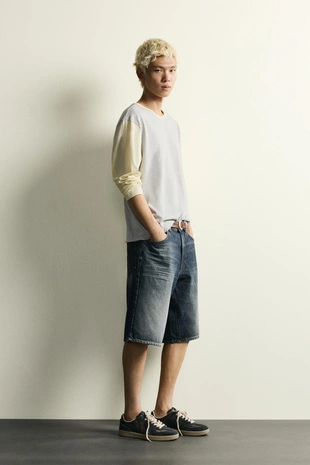 Джинсовые шорты Baggy Fit со вставками из кожи- Заказать в России