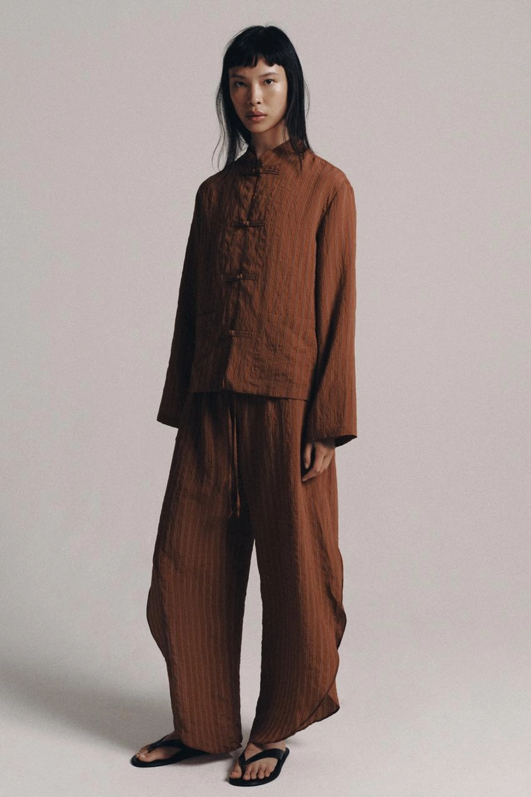 БРЮКИ С БОКОВЫМИ РАЗРЕЗАМИ — коллекция Zara «ZW»