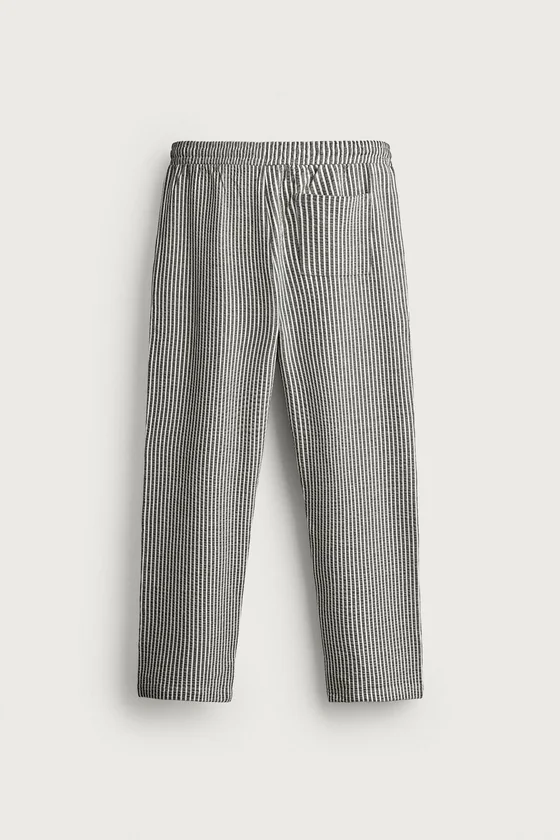 КОНТРАСТНЫЕ БРЮКИ RELAXED FIT ИЗ ТКАНИ СЕЕРСАКЕР