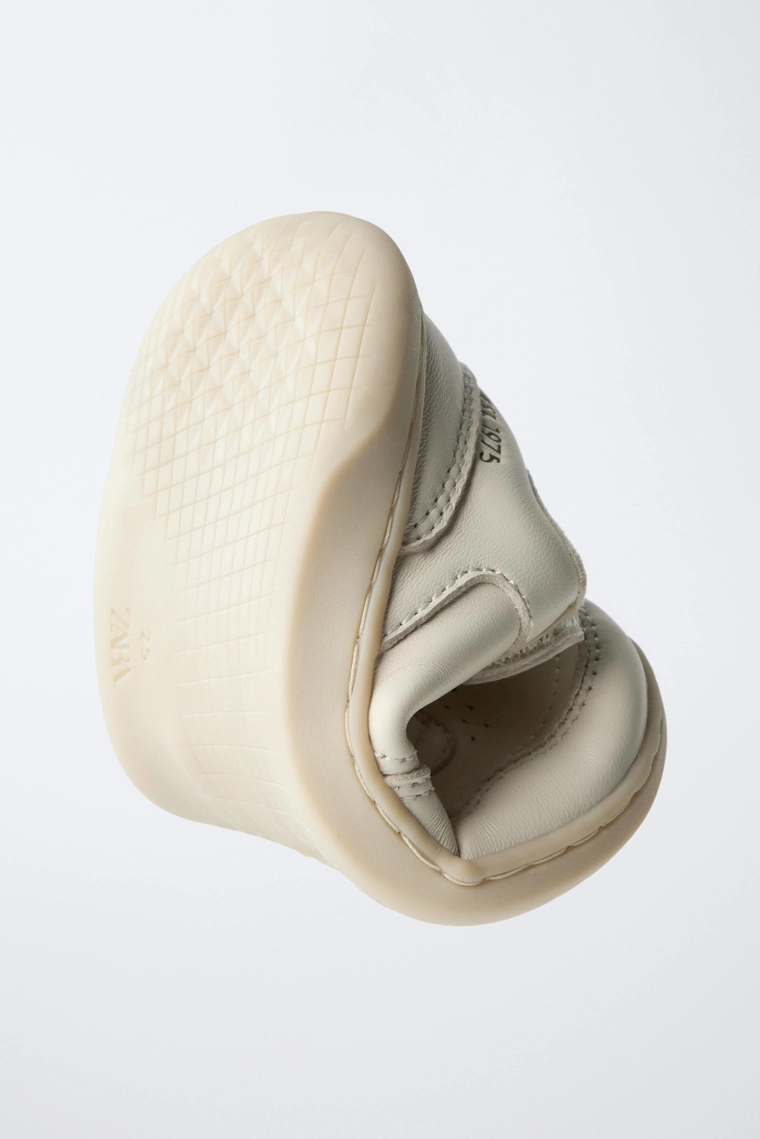 Кожаные кеды zara timeless barefoot