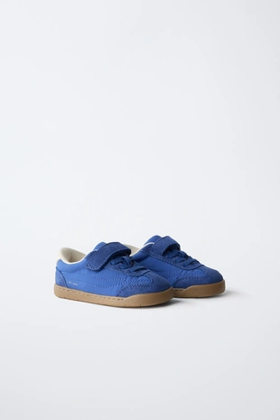 Кроссовки в стиле barefoot retro