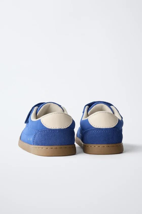 Кроссовки в стиле barefoot retro