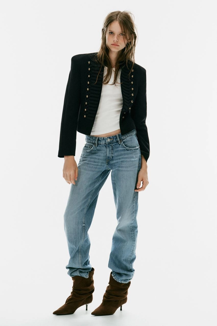 Жакет с плечевыми накладками