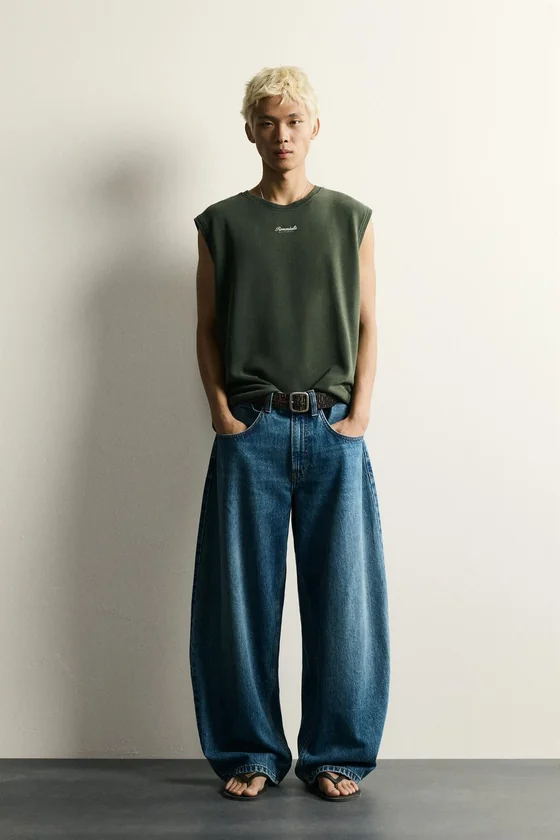 ТОЛСТОВКА-ТОП RELAXED FIT С ВЫШИВКОЙ