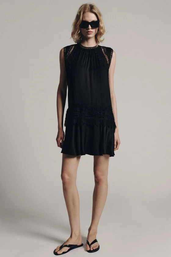 КОРОТКОЕ ПЛАТЬЕ С КРУЖЕВОМ — ZW COLLECTION