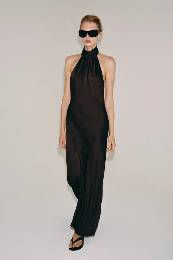 ДЛИННОЕ ПЛАТЬЕ С ГОРЛОВИНОЙ ХАЛТЕР — ZW COLLECTION