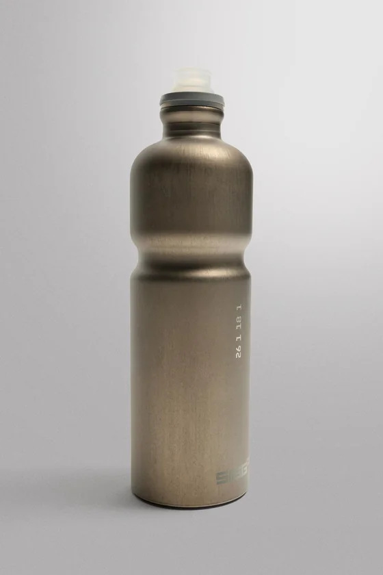 Алюминиевая спортивная бутылка sigg