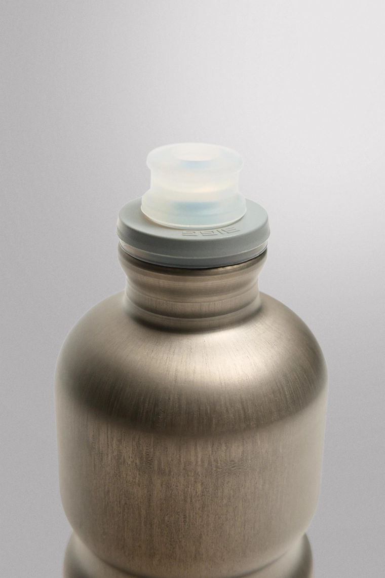 Алюминиевая спортивная бутылка sigg 750 мл