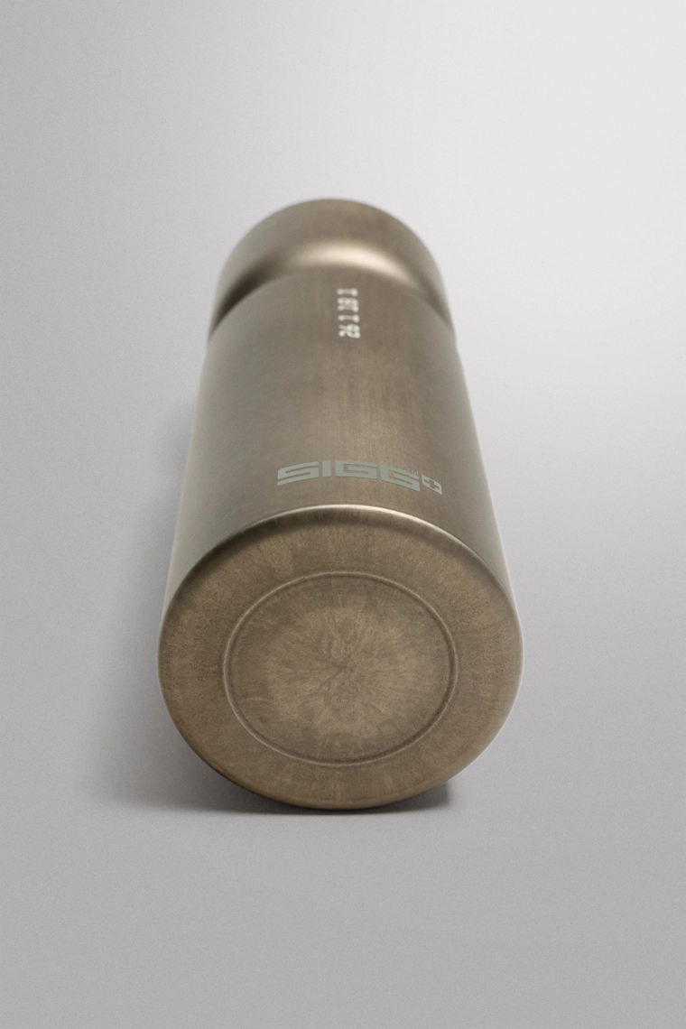 Алюминиевая спортивная бутылка sigg 750 мл