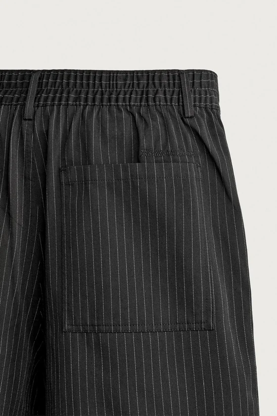 ШОРТЫ BAGGY FIT В ТОНКУЮ ПОЛОСКУ