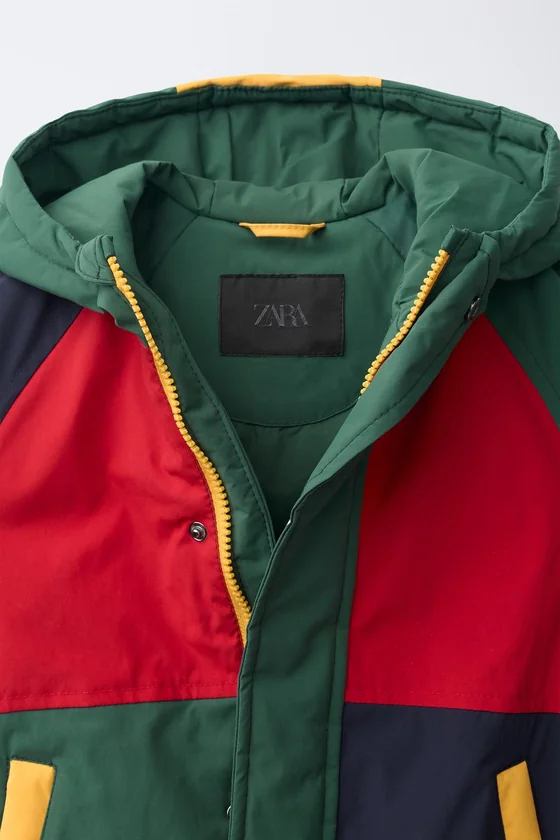 СТЕГАНАЯ КУРТКА COLORBLOCK WATER REPELLENT