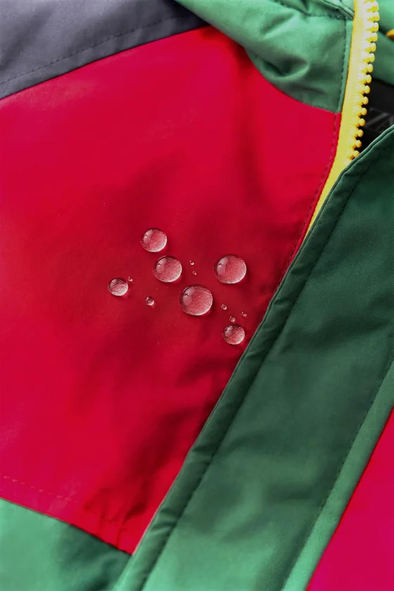 СТЕГАНАЯ КУРТКА COLORBLOCK WATER REPELLENT
