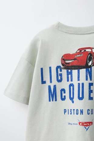 Футболка с принтом Cars Lightning Mcqueen © Disney/Pixar- Заказать в России