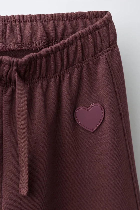 БРЮКИ WIDE LEG ИЗ МЯГКОЙ ТКАНИ С ДЕКОРОМ В ВИДЕ СЕРДЦА