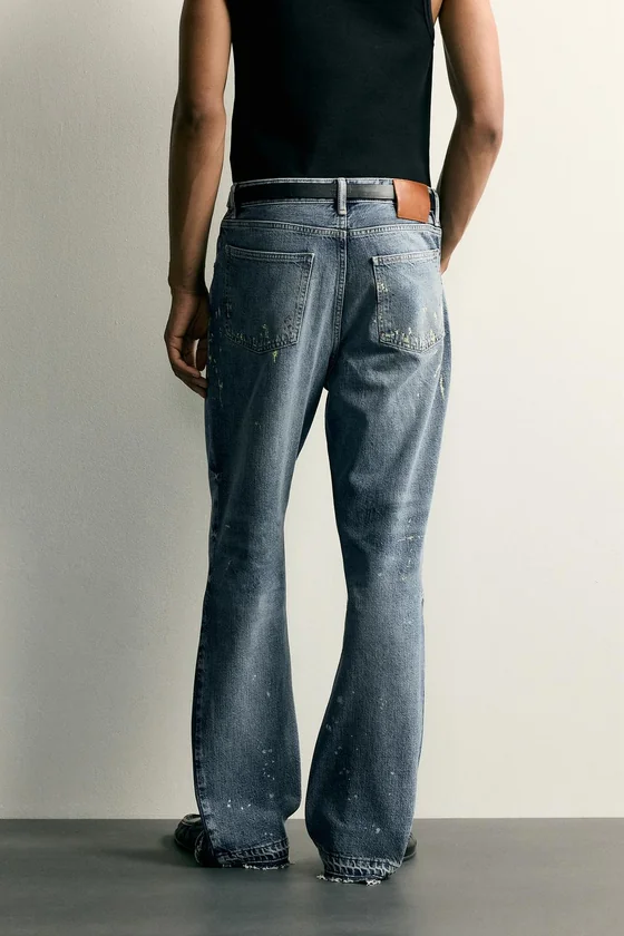 ДЖИНСЫ FLARE FIT С ЭФФЕКТОМ БРЫЗГ КРАСКИ