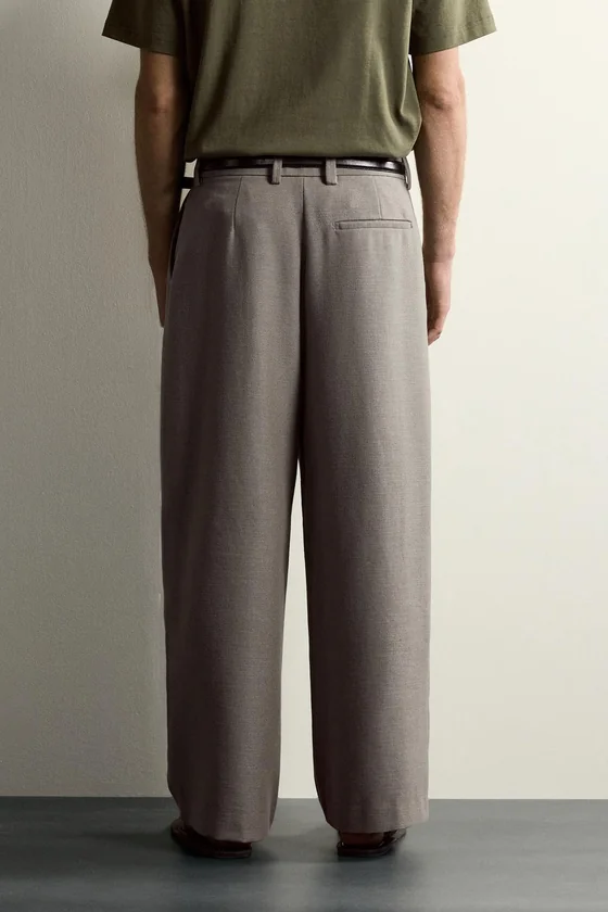 БРЮКИ RELAXED FIT СО СКЛАДКАМИ
