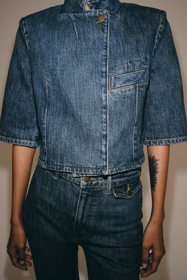 УКОРОЧЕННЫЙ ДЖИНСОВЫЙ БЛЕЙЗЕР коллекция Zara «ZW»
