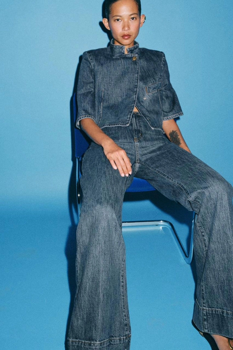 УКОРОЧЕННЫЙ ДЖИНСОВЫЙ БЛЕЙЗЕР коллекция Zara «ZW»