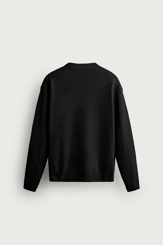 МЯГКИЙ СВИТЕР RELAXED FIT