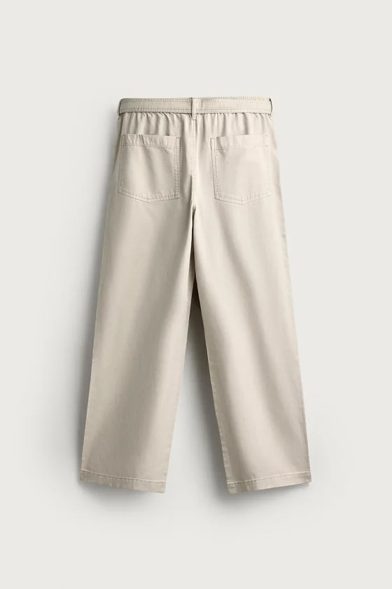БРЮКИ RELAXED FIT СО СКЛАДКАМИ И РЕМНЕМ