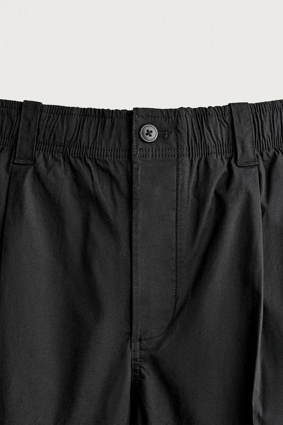 БРЮКИ RELAXED FIT СО СКЛАДКАМИ